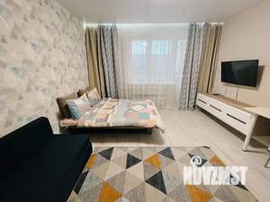 Студия квартира, посуточно, 34м2, 6/13 этаж