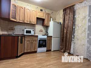 Студия квартира, посуточно, 28м2, 4/18 этаж