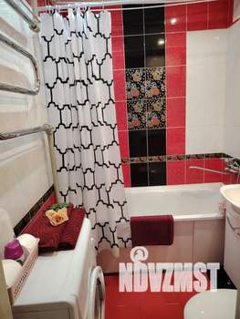 Студия квартира, посуточно, 31м2, 2/5 этаж