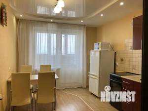 1-к квартира, посуточно, 43м2, 15/16 этаж