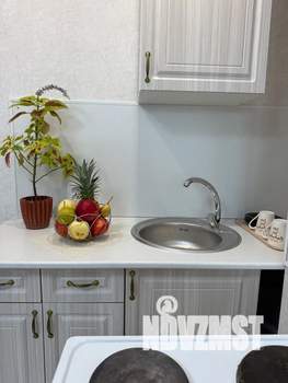 Студия квартира, посуточно, 28м2, 1/9 этаж