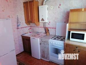 1-к квартира, посуточно, 35м2, 5/5 этаж