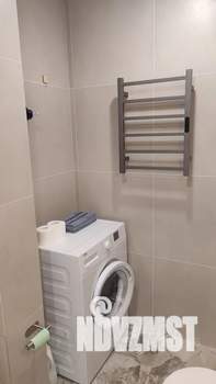 1-к квартира, посуточно, 37м2, 7/10 этаж