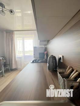 1-к квартира, посуточно, 38м2, 6/9 этаж