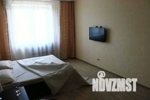 2-к квартира, посуточно, 52м2, 13/16 этаж