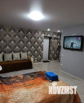 Студия квартира, посуточно, 30м2, 6/9 этаж