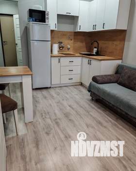 Студия квартира, посуточно, 30м2, 3/17 этаж