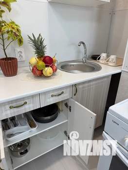 Студия квартира, посуточно, 28м2, 1/9 этаж