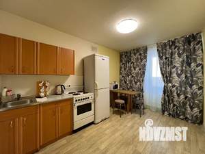 1-к квартира, посуточно, 38м2, 7/9 этаж