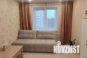 1-к квартира, посуточно, 40м2, 10/16 этаж
