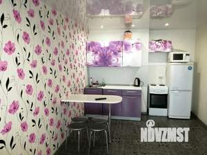 1-к квартира, посуточно, 50м2, 1/1 этаж