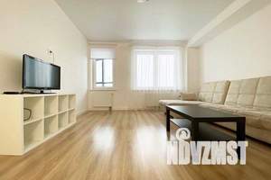 2-к квартира, посуточно, 60м2, 11/22 этаж
