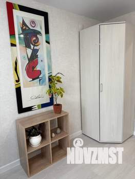 Студия квартира, посуточно, 28м2, 1/9 этаж