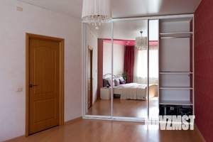 1-к квартира, посуточно, 50м2, 1/1 этаж