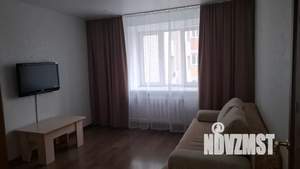 1-к квартира, посуточно, 40м2, 4/6 этаж