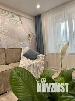 Студия квартира, посуточно, 32м2, 11/17 этаж