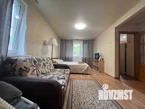 1-к квартира, посуточно, 33м2, 4/5 этаж