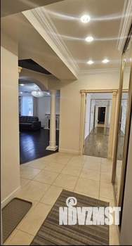 3-к квартира, на длительный срок, 104м2, 1/3 этаж