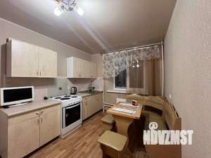 1-к квартира, посуточно, 39м2, 8/10 этаж