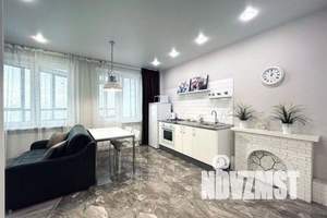 1-к квартира, посуточно, 40м2, 14/22 этаж