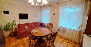 3-к квартира, на длительный срок, 100м2, 1/3 этаж