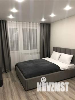 Студия квартира, посуточно, 25м2, 3/14 этаж