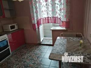 1-к квартира, посуточно, 38м2, 8/9 этаж