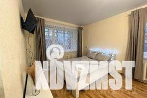 1-к квартира, посуточно, 33м2, 4/5 этаж