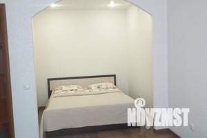 1-к квартира, посуточно, 40м2, 4/6 этаж