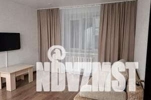 1-к квартира, посуточно, 40м2, 4/6 этаж