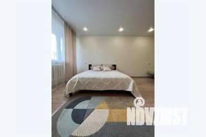 1-к квартира, посуточно, 35м2, 4/5 этаж