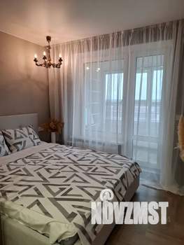 Студия квартира, посуточно, 31м2, 14/18 этаж