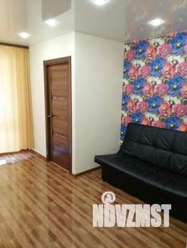 1-к квартира, посуточно, 50м2, 1/1 этаж