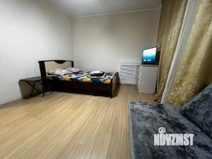 1-к квартира, посуточно, 40м2, 2/6 этаж