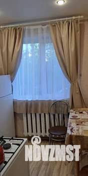 1-к квартира, посуточно, 38м2, 1/5 этаж