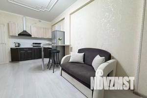 1-к квартира, посуточно, 42м2, 15/22 этаж