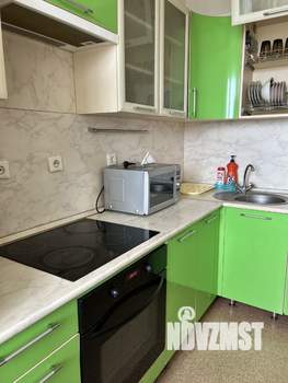 1-к квартира, посуточно, 35м2, 4/10 этаж