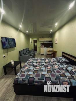 Студия квартира, посуточно, 32м2, 3/18 этаж