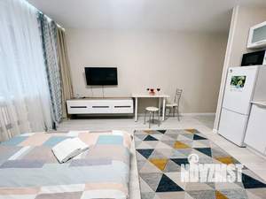 Студия квартира, посуточно, 34м2, 6/13 этаж