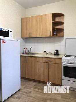 1-к квартира, посуточно, 39м2, 1/1 этаж