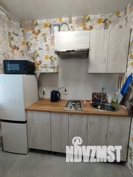 1-к квартира, посуточно, 28м2, 1/9 этаж