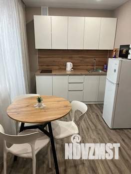 1-к квартира, посуточно, 41м2, 8/13 этаж