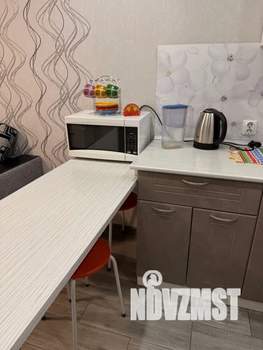 Студия квартира, посуточно, 25м2, 16/17 этаж