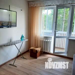 1-к квартира, посуточно, 32м2, 4/5 этаж