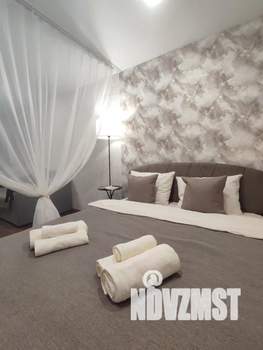 1-к квартира, посуточно, 40м2, 3/10 этаж