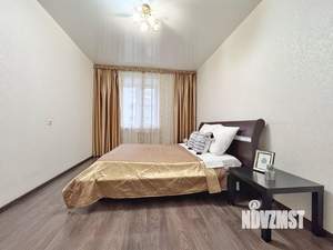 2-к квартира, посуточно, 50м2, 1/1 этаж