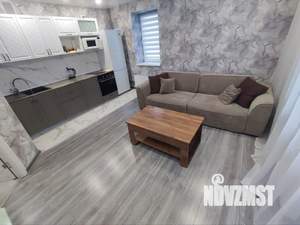 1-к квартира, посуточно, 37м2, 3/10 этаж