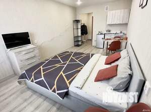 Студия квартира, посуточно, 26м2, 17/17 этаж