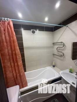 1-к квартира, посуточно, 42м2, 6/10 этаж