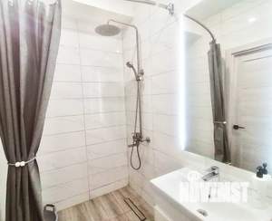 Студия квартира, посуточно, 28м2, 4/18 этаж